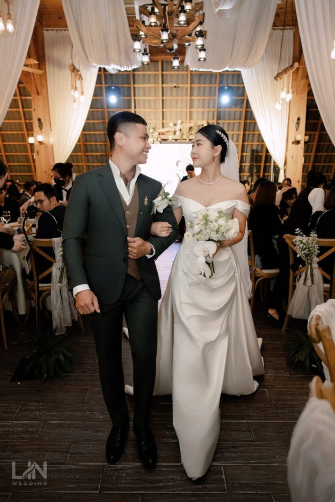 Hấp Dẫn và Lịch Lãm - Chú Rể LIN Wedding Ghi Điểm Mọi Ánh Nhìn