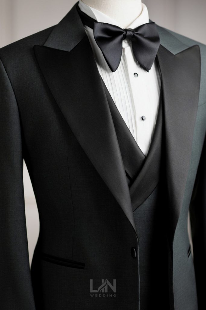 DARK GREEN TUXEDO – SẮC MÀU DẪN LỐI PHONG CÁCH
