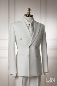 SUIT FULL WHITE 6 CÚC – DẤU ẤN TINH KHÔI CHO CHÀNG RỂ