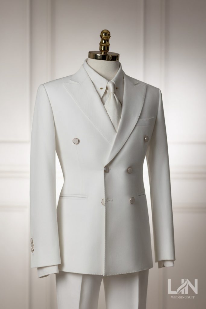 SUIT FULL WHITE 6 CÚC – DẤU ẤN TINH KHÔI CHO CHÀNG RỂ