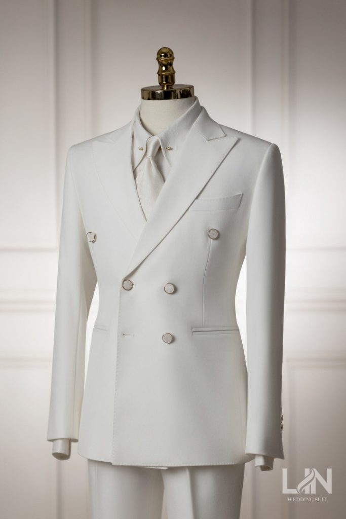 SUIT FULL WHITE 6 CÚC – DẤU ẤN TINH KHÔI CHO CHÀNG RỂ