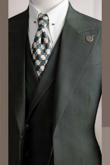 Vest xanh rêu caro cổ nhọn 2 cúc