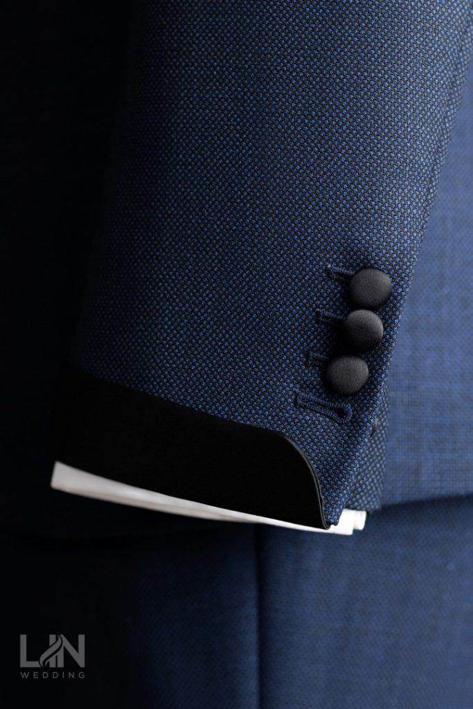 TUXEDO XANH NAVY – TINH TẾ VÀ QUYẾN RŨ