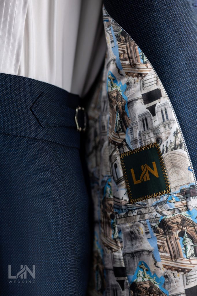 TUXEDO XANH NAVY – TINH TẾ VÀ QUYẾN RŨ
