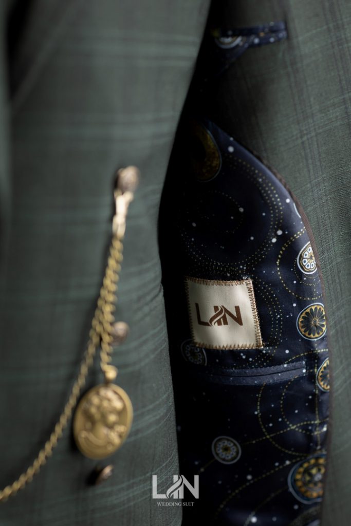 LỊCH LÃM TỪNG CHI TIẾT – BẢN LĨNH TRONG TỪNG ÁNH NHÌN