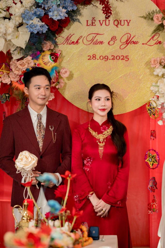 Sắc đỏ đô – biểu tượng của tình yêu và hạnh phúc viên mãn