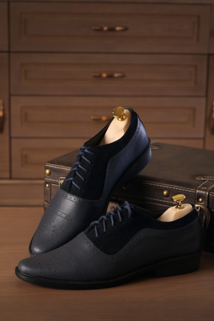 CHÀNG RỂ LỊCH LÃM TỪ NHỮNG BƯỚC CHÂN TỰ TIN