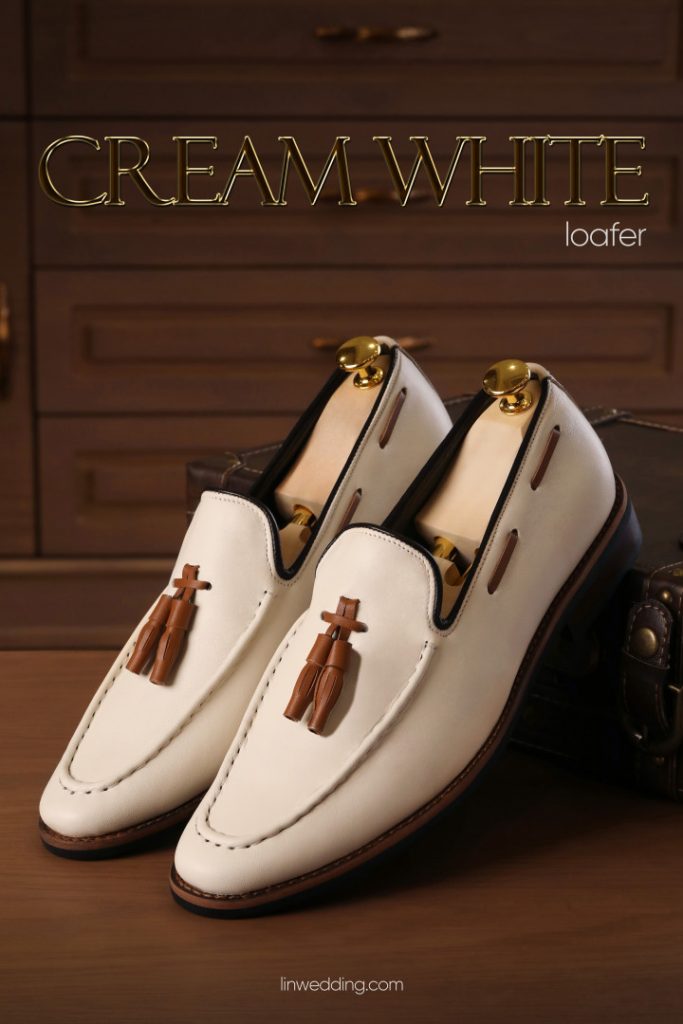 CREAM WHITE LOAFER