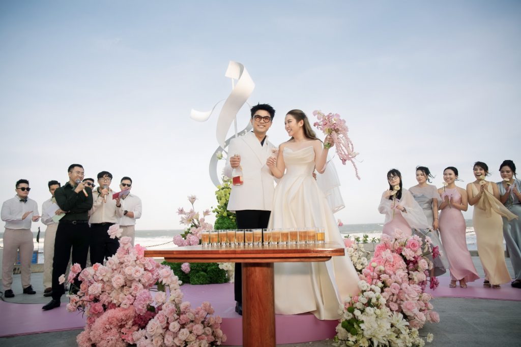 Quý Linh & Thảo Vy – Khoảnh khắc hạnh phúc trong sắc trắng tinh khôi