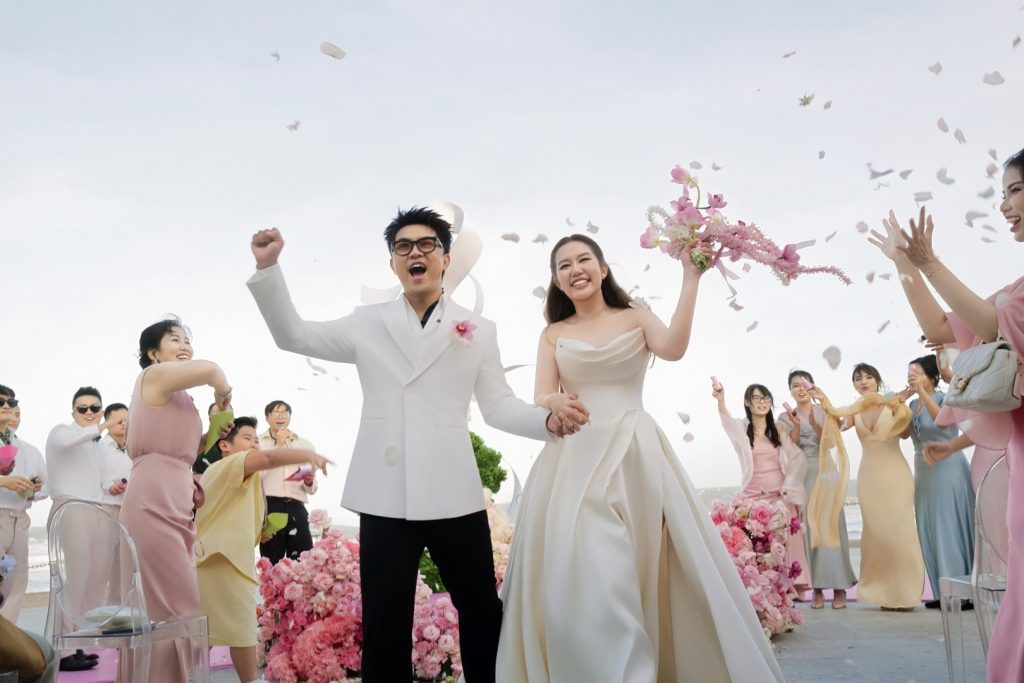 Quý Linh & Thảo Vy – Khoảnh khắc hạnh phúc trong sắc trắng tinh khôi