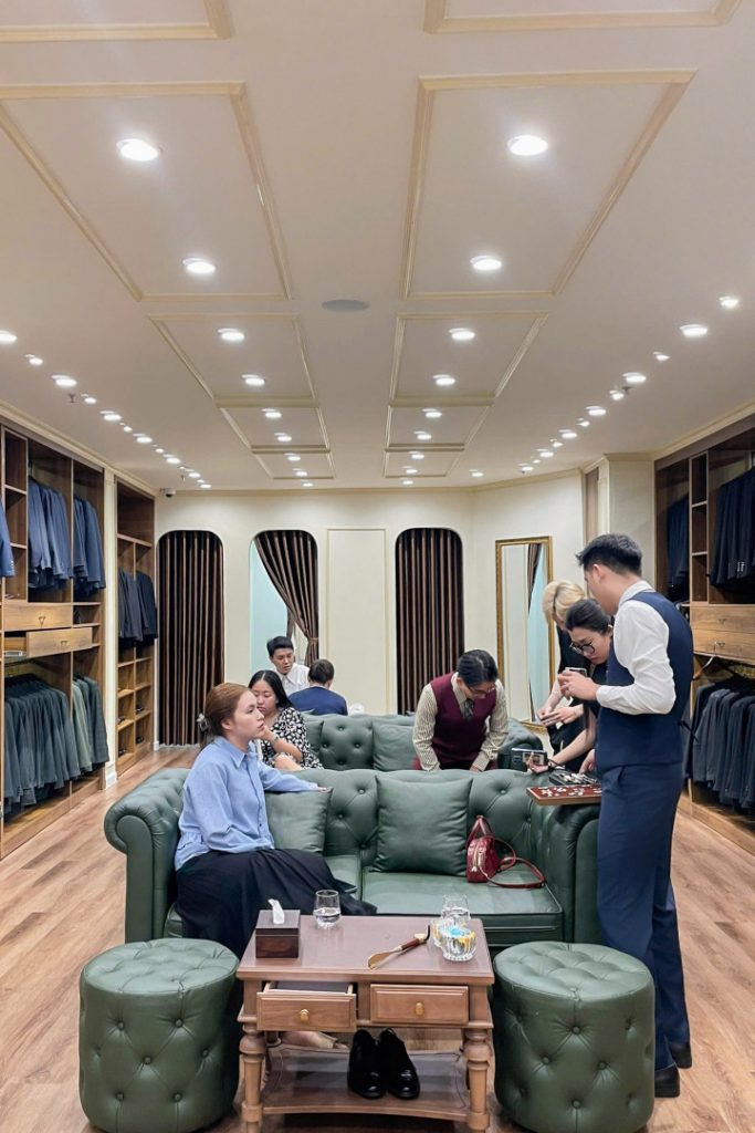 HẬU TRƯỜNG MÙA CƯỚI – LIN LUÔN SẴN SÀNG