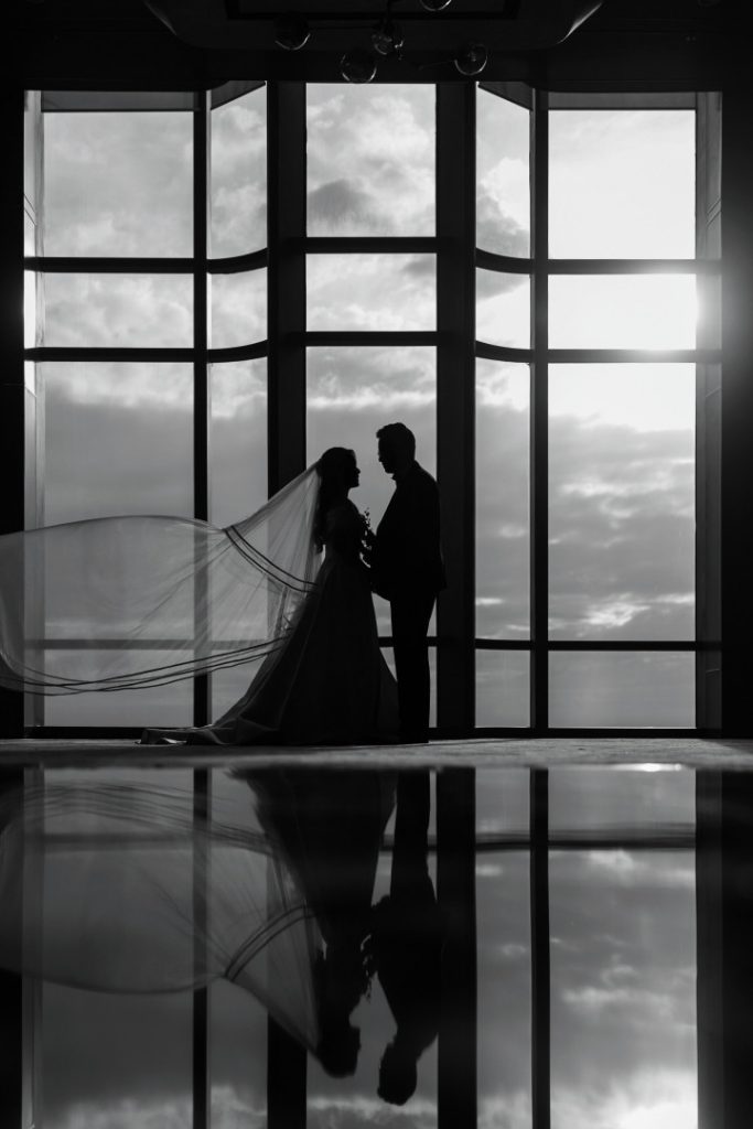 Hoàng Huy & Phương Giang – Khoảnh khắc hạnh phúc trên đỉnh Landmark 81