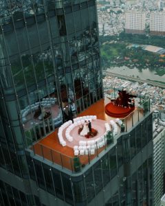 Hoàng Huy & Phương Giang – Khoảnh khắc hạnh phúc trên đỉnh Landmark 81