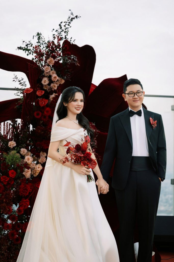 Hoàng Huy & Phương Giang – Khoảnh khắc hạnh phúc trên đỉnh Landmark 81