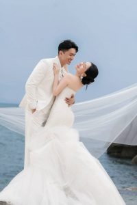 KHÁNH LINH & VIÊN VIBI – KHẮC GHI TÌNH YÊU GIỮA BIỂN XANH