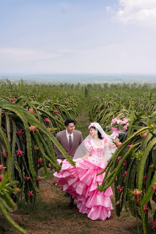 KHÁNH LINH & VIÊN VIBI | CHẤT VINTAGE GIỮA MÙA YÊU