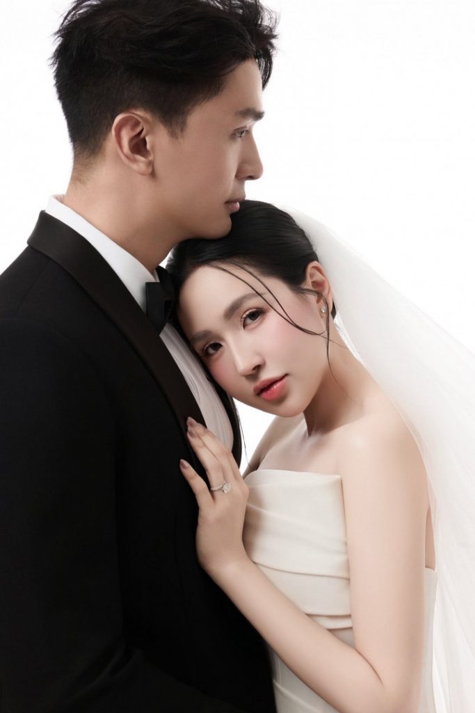 KHÁNH LINH & VIÊN VIBI – LƯU GIỮ THANH XUÂN TRONG TỪNG KHUNG HÌNH