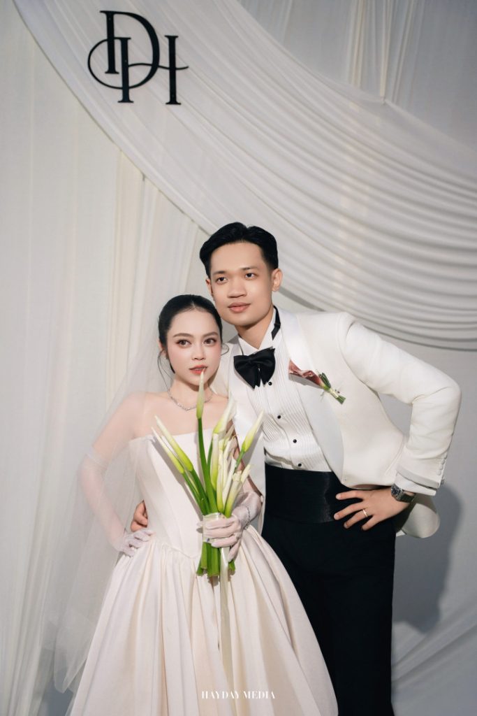 THÀNH ĐẠT & CHÂU HẰNG – CHẠM TỚI CẢM XÚC TRONG GIÂY PHÚT TRAO LỜI THỀ NGUYỆN