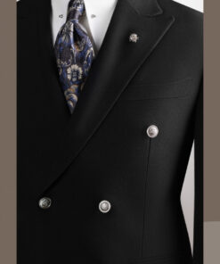 Vest đen cổ nhọn 6 cúc