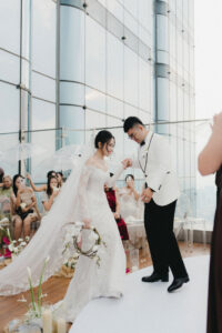CÔNG DUY & THỤY VY – KHI TÌNH YÊU VƯỢT NGÀN BÃO GIÔNG