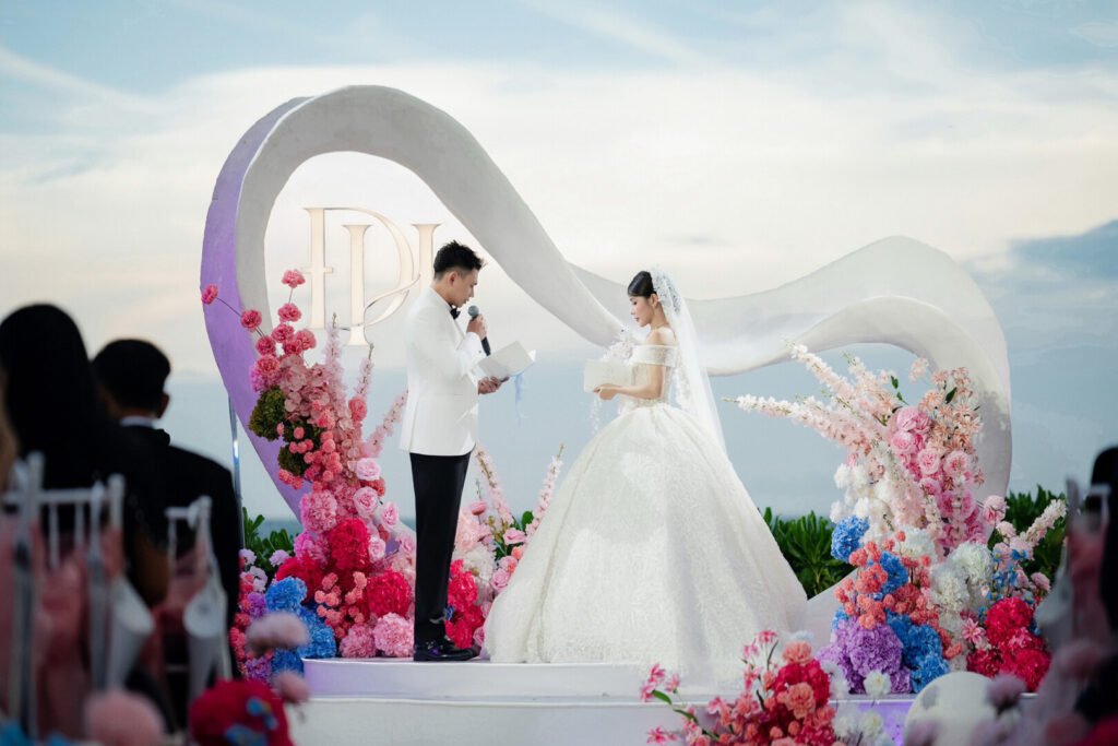 VĂN ĐẠT & NGỌC HÂN – LỜI HẸN ƯỚC GIỮA BIỂN XANH